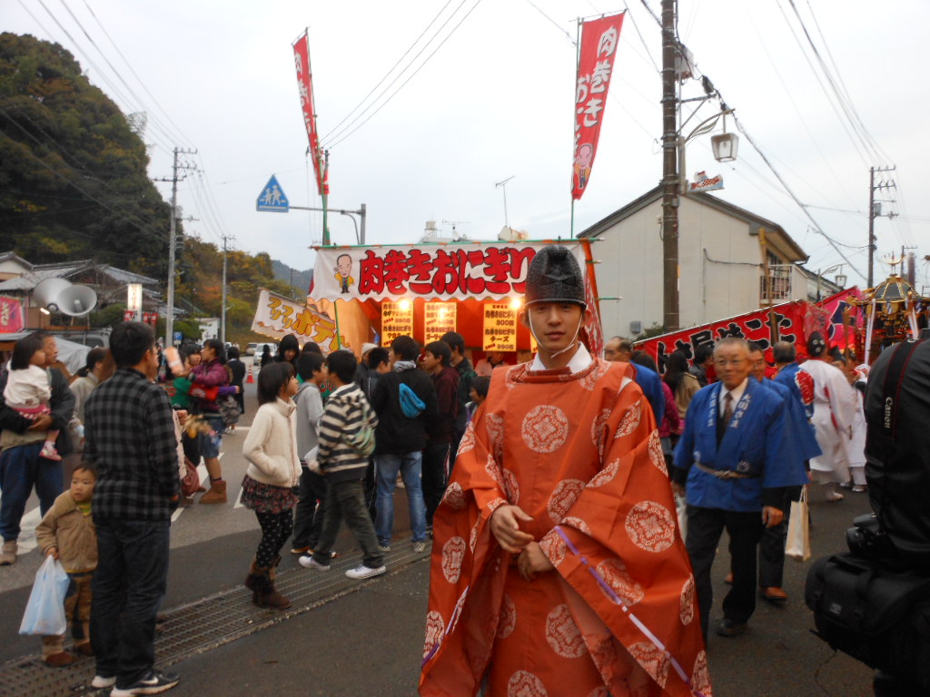 老育　宝塚と土佐の祭_c0155326_87339.jpg