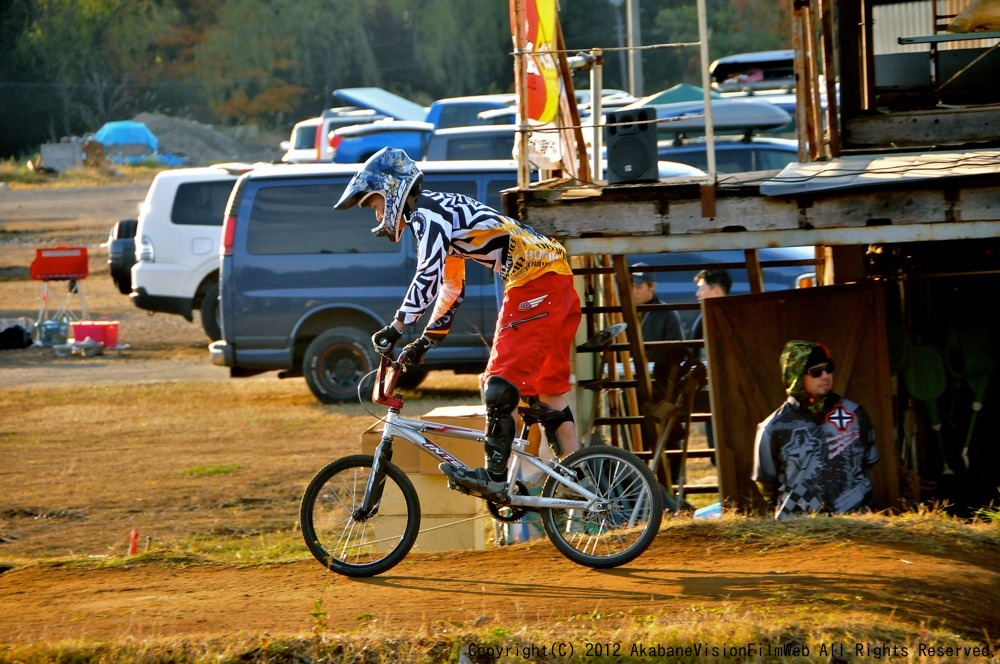 2012JOSF緑山11月定期戦VOL2：BMXエキスパート決勝_b0065730_012152.jpg