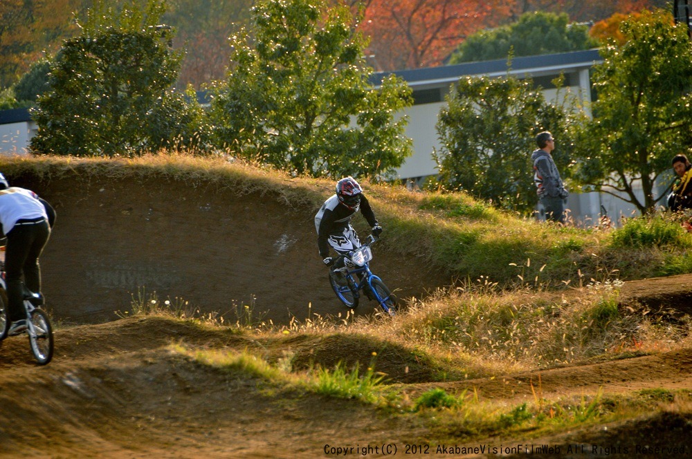 2012JOSF緑山11月定期戦VOL3：BMXマスターズ決勝　動画あり_b0065730_15142696.jpg