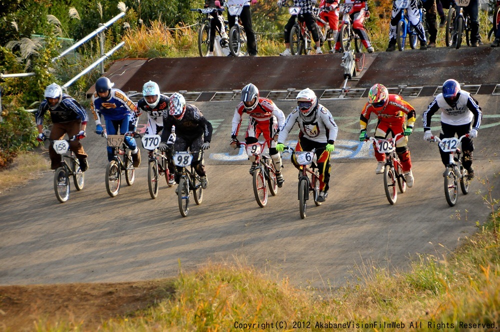 2012JOSF緑山11月定期戦VOL5：BMX３０オーバー決勝　動画あり_b0065730_18442048.jpg