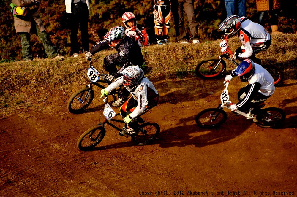 2012JOSF緑山11月定期戦VOL5：BMX３０オーバー決勝　動画あり_b0065730_1847512.jpg