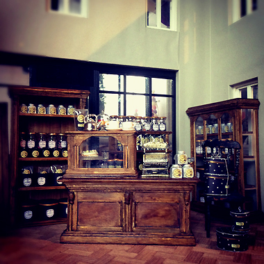 miniature* Tea shop_e0172847_10425873.jpg