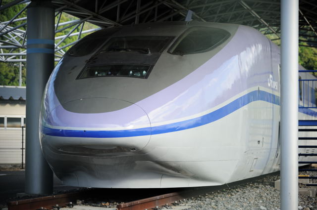 米原の新幹線試作車から彦根城へ_c0081462_20274416.jpg