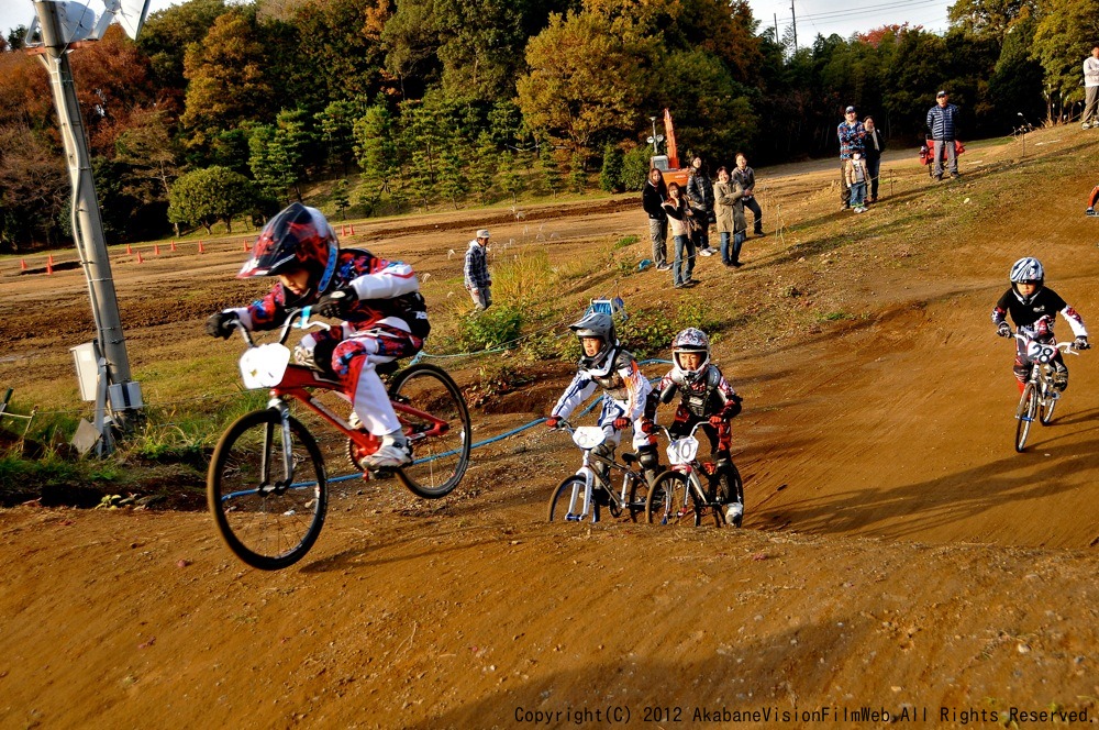 2012JOSF緑山11月定期戦VOL12：ジュニア決勝　動画あり_b0065730_1143312.jpg