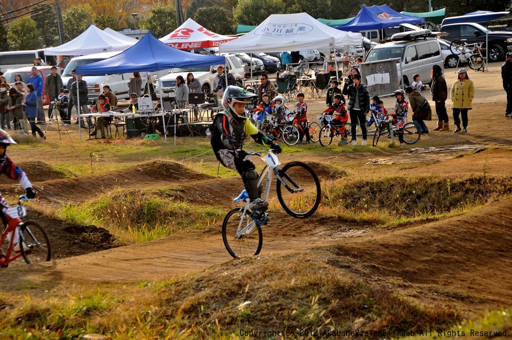 2012JOSF緑山11月定期戦VOL12：ジュニア決勝　動画あり_b0065730_11445843.jpg