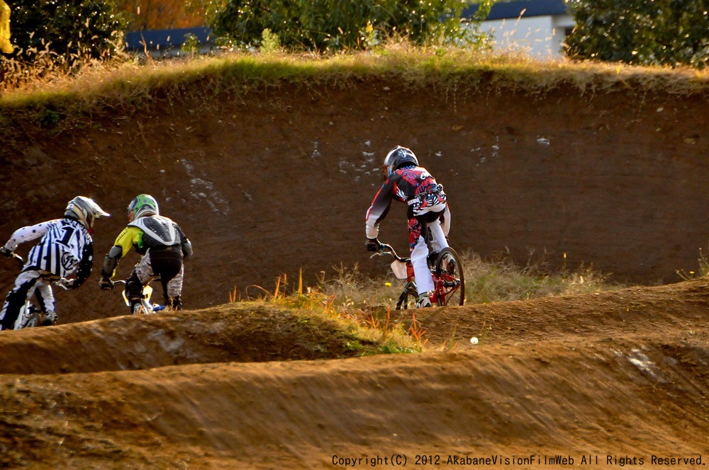 2012JOSF緑山11月定期戦VOL12：ジュニア決勝　動画あり_b0065730_11461215.jpg