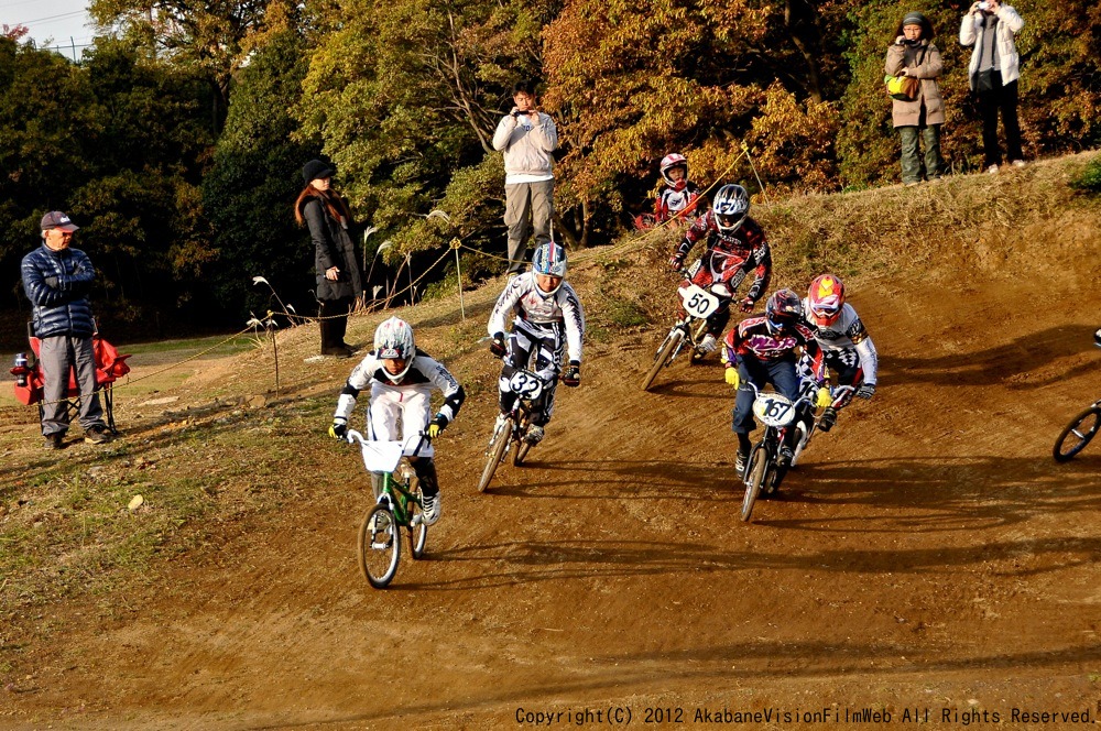 2012JOSF緑山11月定期戦VOL14：１４オーバー決勝　動画あり_b0065730_1313643.jpg