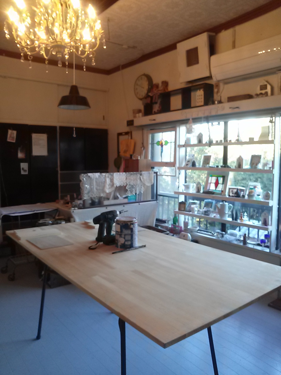 明日は開店&木工教室_d0085448_22254647.jpg