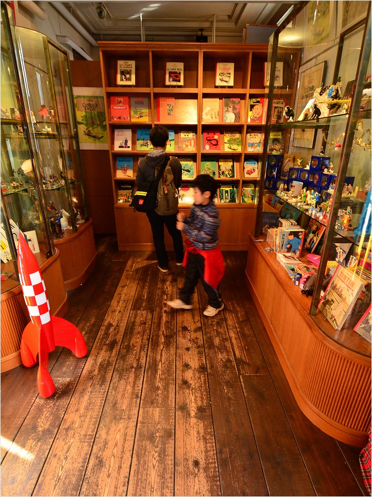 TINTIN Shop Kyoto_e0123351_2217316.jpg