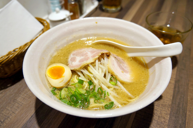 [餐廳] 台北中山：麵屋輝　麺や輝（teru）_d0061859_7401958.jpg