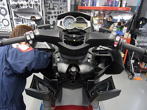 C650GT・・・・こんな感じでつけてみましたvol.2_e0254365_2104120.jpg