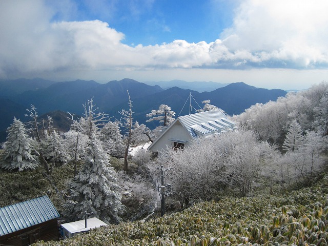 2012.11.27　一ノ森～剣山_c0219866_15583621.jpg