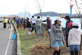 ～実成新開で桜の植樹～_e0175370_18394767.jpg