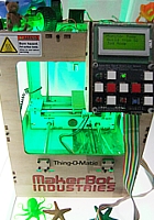 ニューヨークに登場した3DプリンターMarkerBotのお店_b0007805_122528.jpg