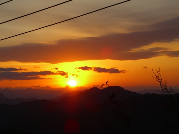 絶景の山頂　長尾山_a0243432_2229165.jpg