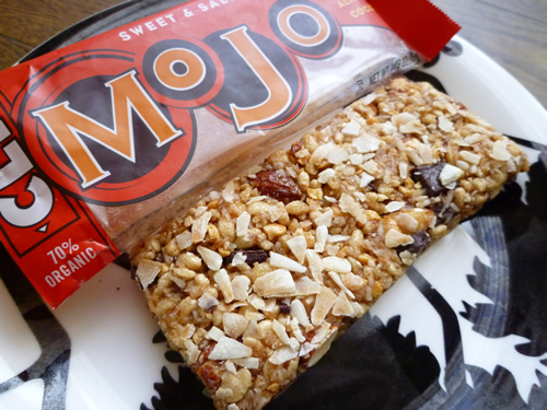 CLIF MOJO Chocolate Almond Coconut_c0152767_20253219.jpg