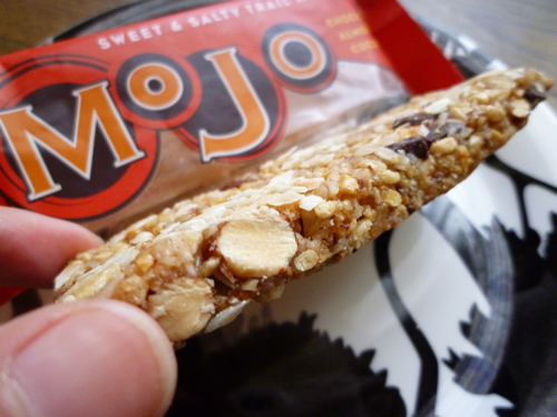 CLIF MOJO Chocolate Almond Coconut_c0152767_2028111.jpg