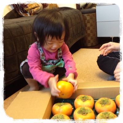 オレンジ色の果物は!?_e0258469_9194484.jpg