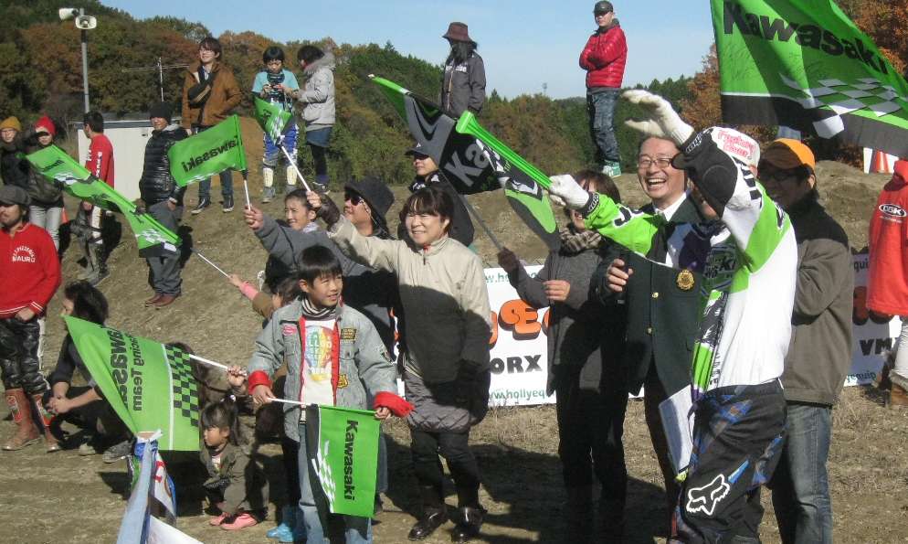 VMX　チキチキ猛レース　観戦  ２０１２・１１・２５_e0003910_12324752.jpg