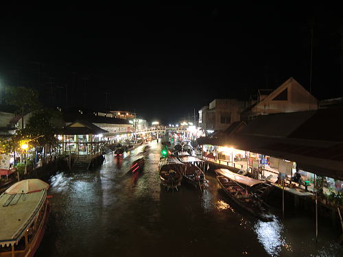 b0166523_8501138.jpg