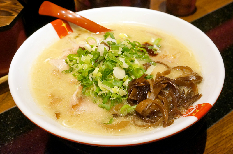 [餐廳] 台北西門：ラーメン凪（Nagi） 豚王拉麵 Ramen Nagi Taiwan　一訪_d0061859_815581.jpg