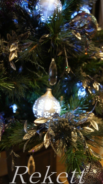 シックなオリジナルデザインクリスマスツリーご紹介~❤ _f0029571_2313981.jpg