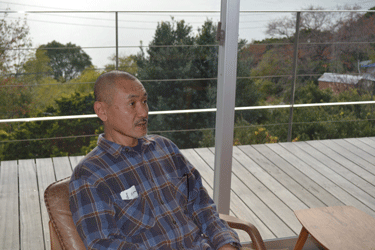 愉快な銅具展の作家が来廊 : gallery青田風(あおたかぜ)