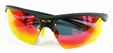 RUDYPROJECT2013年モデル新作STRATOFLY(ストラトフライ)入荷!_c0003493_9593323.jpg