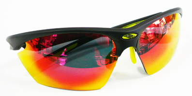RUDYPROJECT2013年モデル新作STRATOFLY(ストラトフライ)入荷!_c0003493_9593775.jpg