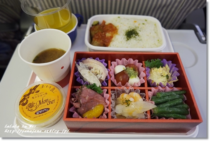 日本航空（ＪＡＬ）の機内食　関空→桃園（台北）　～2012・台湾～　_a0157597_953064.jpg
