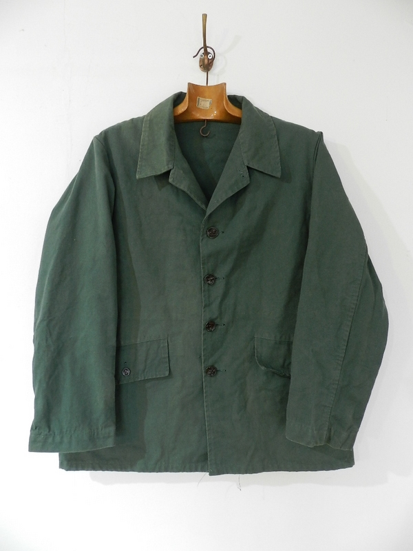 French hunting jacket with animal buttons_f0226051_13123026.jpg