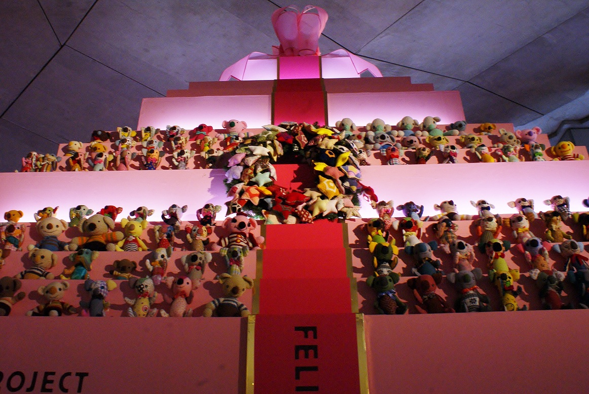 ~今年は、コアラのクリスマスツリー~ 『フェリシモハッピートイズプロジェクト2012』_b0063958_6455523.jpg