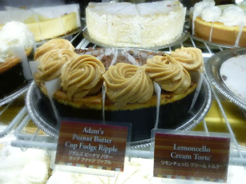 The Cheesecake Factory（ザ・チーズケーキ・ファクトリー）_c0152767_2233476.jpg