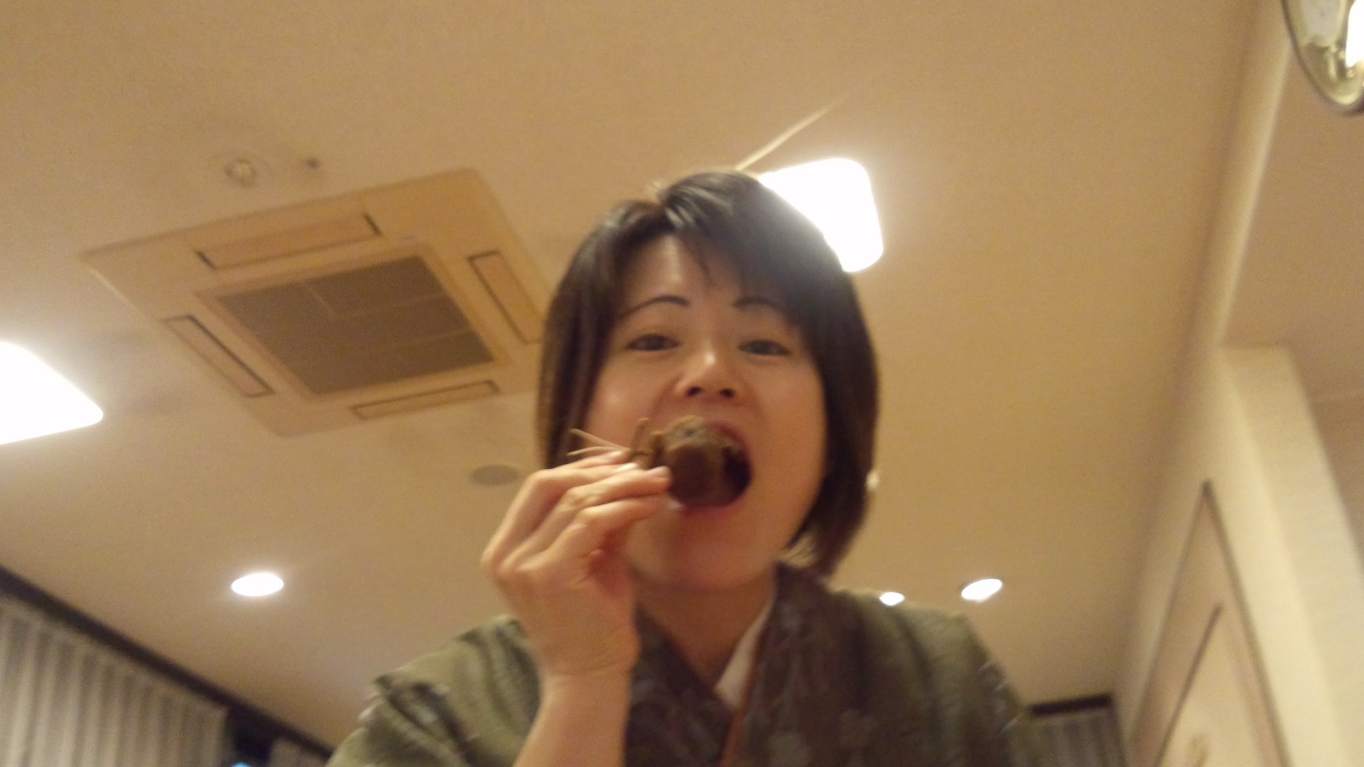 若女将、、腰が、、(>_<)_a0200771_1635139.jpg