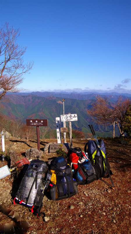 果無山脈ファストパッキング 2012/11/20-21_b0220886_17575041.jpg