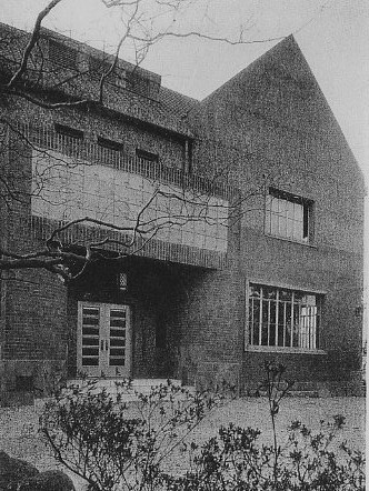 東京芝の日本郵船社員倶楽部東京集会所(建築家・関根要太郎作品研究)_f0142606_187955.jpg