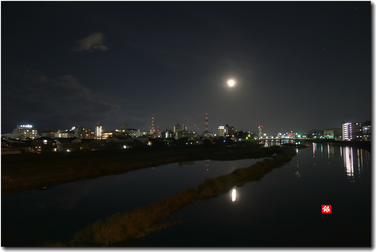 お手軽夜景撮影♪_d0241783_23284787.jpg