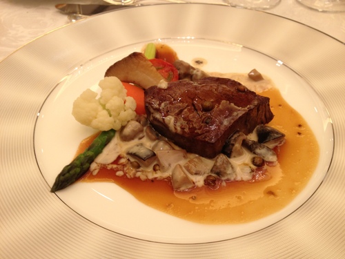 忘年会 シェラトン都ホテルで、_a0194908_23574532.jpg