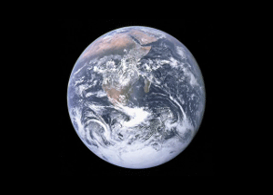 あと20日で地球は滅亡するでしょうか?!_b0213435_0201675.gif