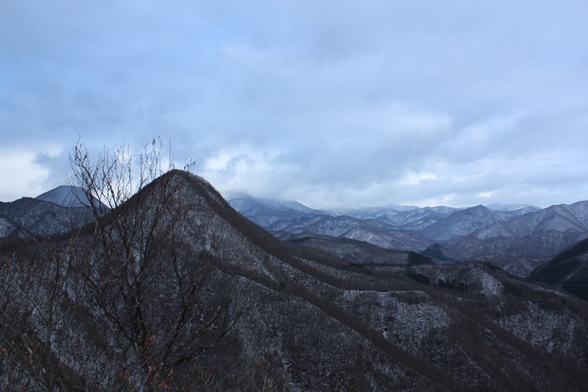 二口山塊　オボコンベ山_e0239458_19123616.jpg