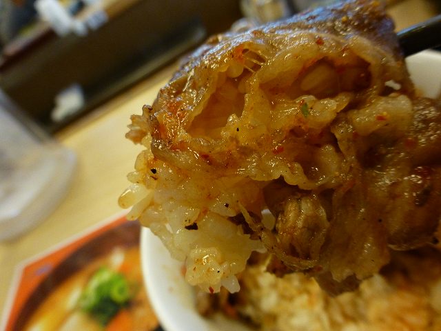 松屋の焼き牛めし　　　門真店_c0118393_8223055.jpg