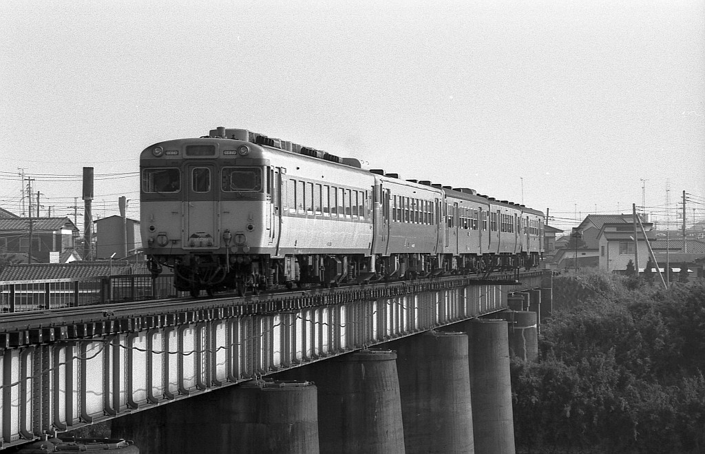 これぞ国鉄気動車の真骨頂！1983年5月水郡線521D_f0203926_2311367.jpg