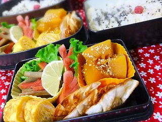 2012.12.3　いつものお弁当_e0175443_8325592.jpg