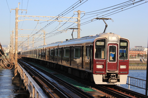 準急 梅田行き_d0202264_1057324.jpg