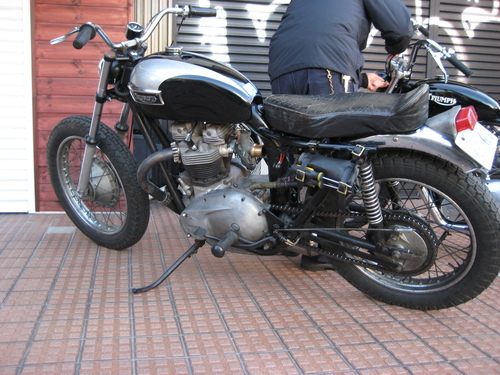 e0275275_0375039.jpg