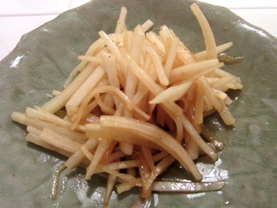 黄色のじゅうたん と 玄関ニッチ_d0249193_7592032.jpg