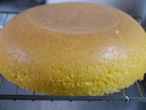 炊飯器でふわふわスポンジケーキ ちいさな幸せのある毎日 炊飯器でふわふわスポンジケーキ ちいさな幸せのある毎日