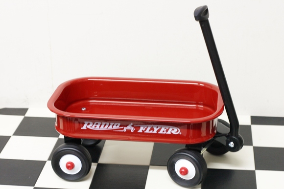 大切な人に花を贈ろう【ラジオフライヤーリトルレッドワゴン RADIO FLYER LITTLE RED WAGON】_a0276023_23125154.jpg