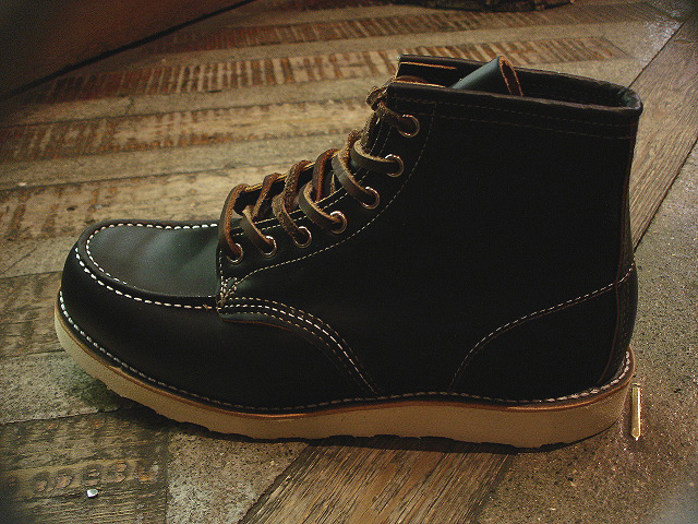 Redwing [Irish Setter] \"Black Klondike\" [6\" Moc-Toe] & [6\" Round Toe] !!_a0132147_0214580.jpg