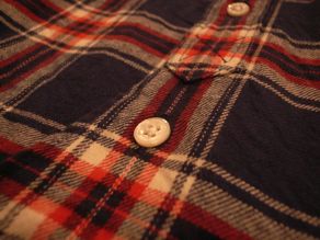 \"TheThreeRobbers ROUND COLLAR FLANNEL SHIRT CHECK B\"ってこんなこと。_c0140560_1981633.jpg